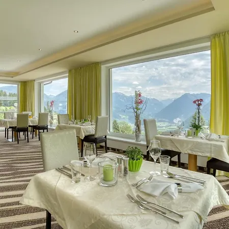 ホテル Alpinresort Schillerkopf 4*