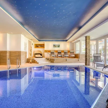 Alpinresort Schillerkopf 4* Buerserberg