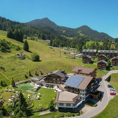Hotel Alpinresort Schillerkopf Bürserberg