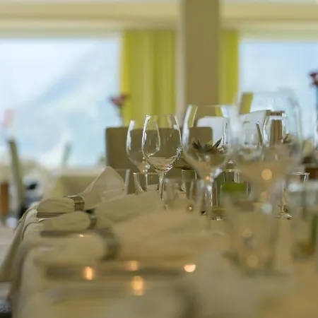 Alpinresort Schillerkopf 4* Buerserberg